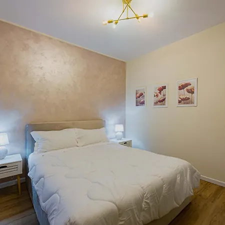 Bilocale Chic Vicino Al Teatro