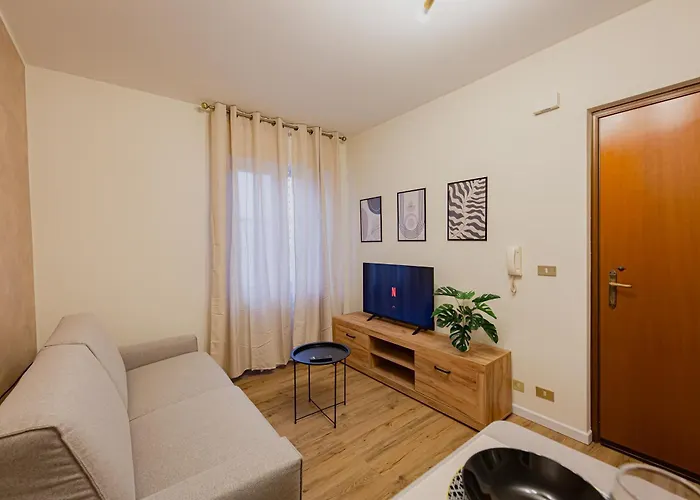 Bilocale Chic Vicino Al Teatro شقة